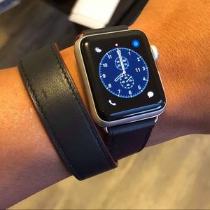 Apple Watch 3 w/ Hermès Double Tour Band